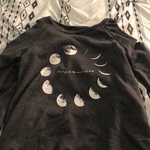 Grayson threads no shoulder sweatshirt